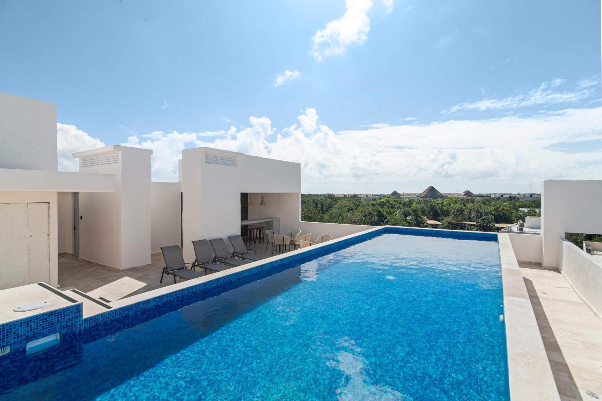 Aldea Zama 2-br Lux Building Amenities *